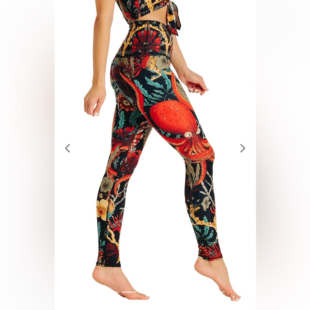 Colorful Sea Life Women's Leggings